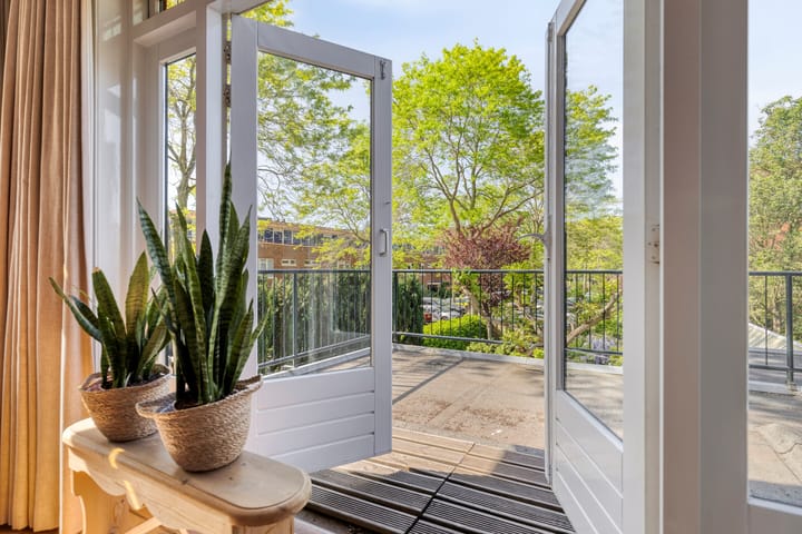 Foto 44 van Roodenburgerstraat 51