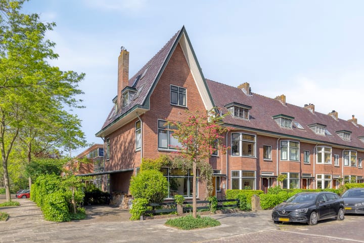 Foto 53 van Roodenburgerstraat 51