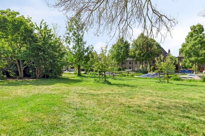 Foto 55 van Roodenburgerstraat 51