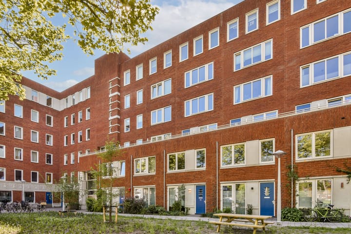 Foto 1 van Sumatraplantsoen 184