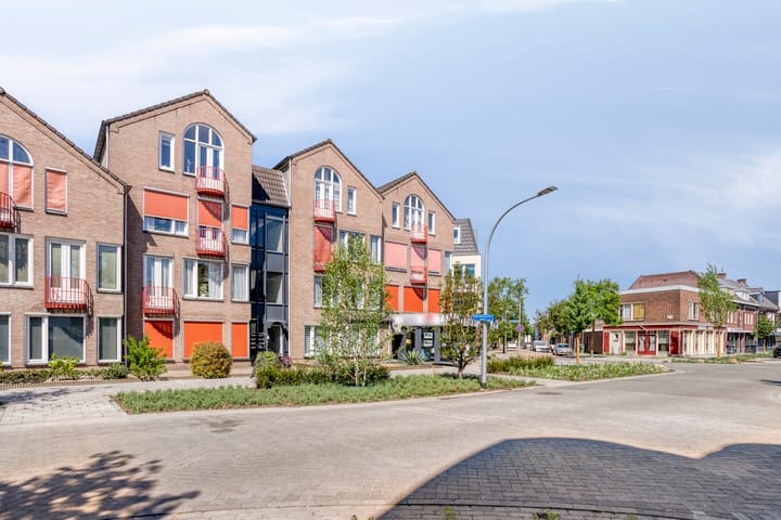 Photo 28 of Eindhovenseweg 103-C