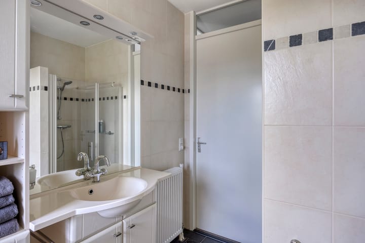 Foto 22 van Ceram 95