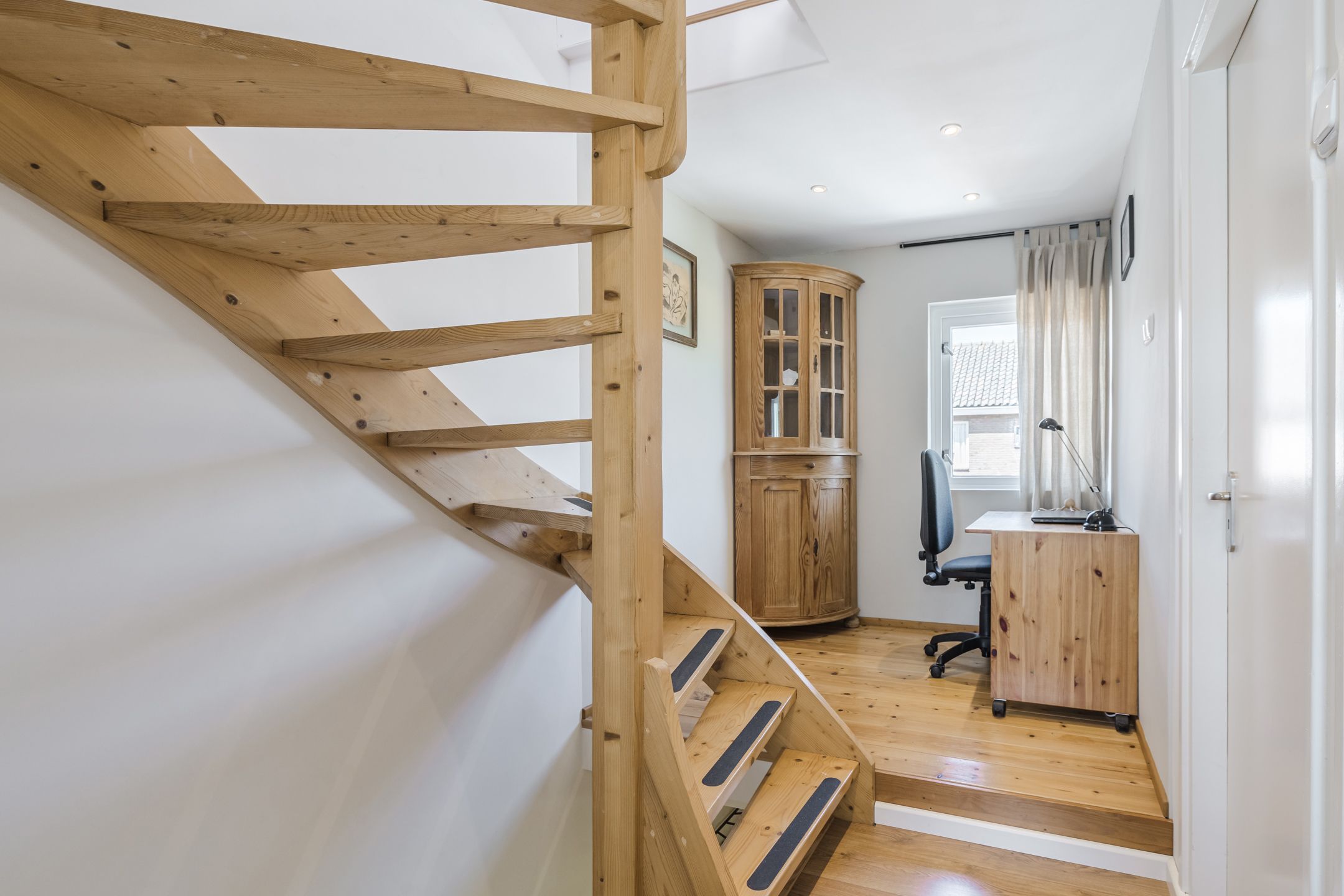 Foto 24 van Johannes Vermeerstraat 25