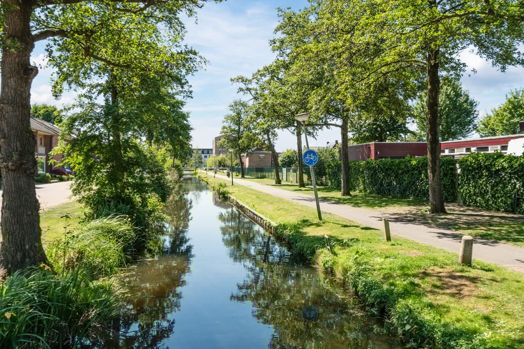 Foto 37 van Johannes Vermeerstraat 25