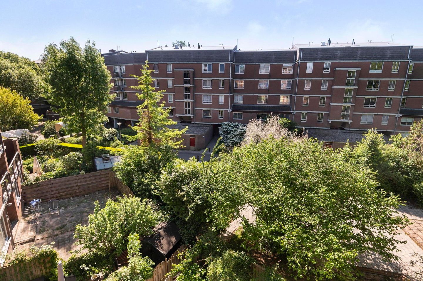 Foto 1 van Leerdamhof 295