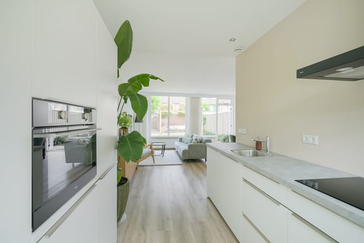 Foto 20 van Ambachtenlaan 157