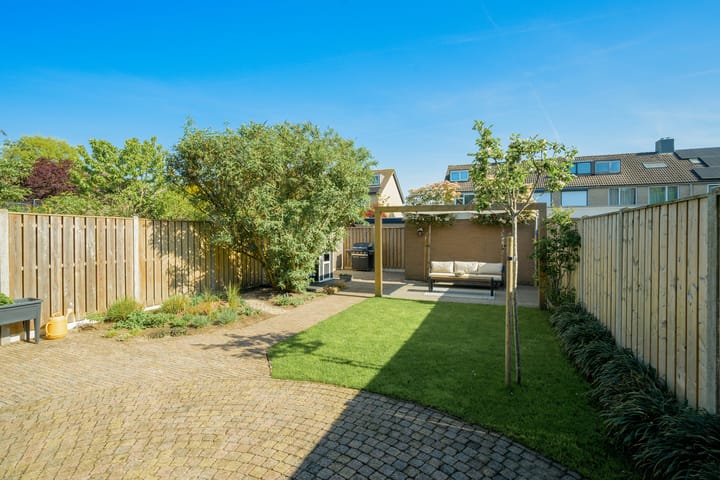 Foto 22 van Ambachtenlaan 157