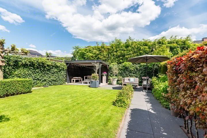 Foto 4 van Herman van Velzenstraat 21