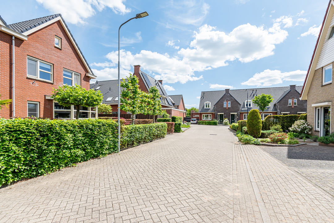 Foto 47 van Herman van Velzenstraat 21