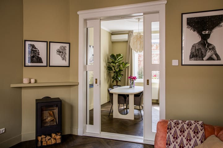 Photo 14 of Voogdijstraat 12