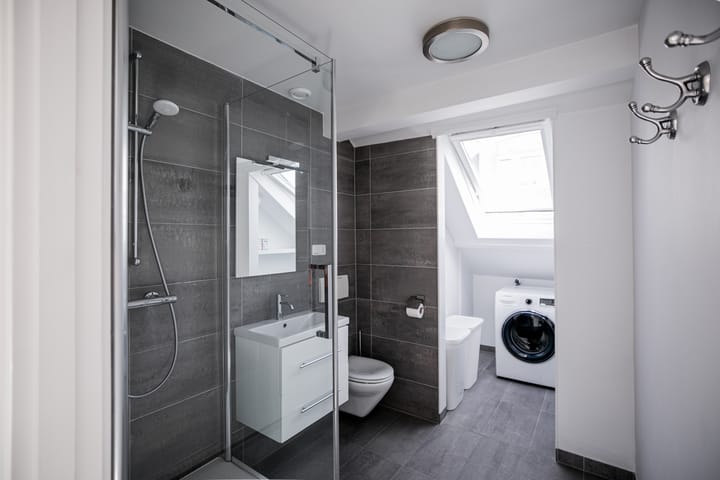 Photo 41 of Voogdijstraat 12