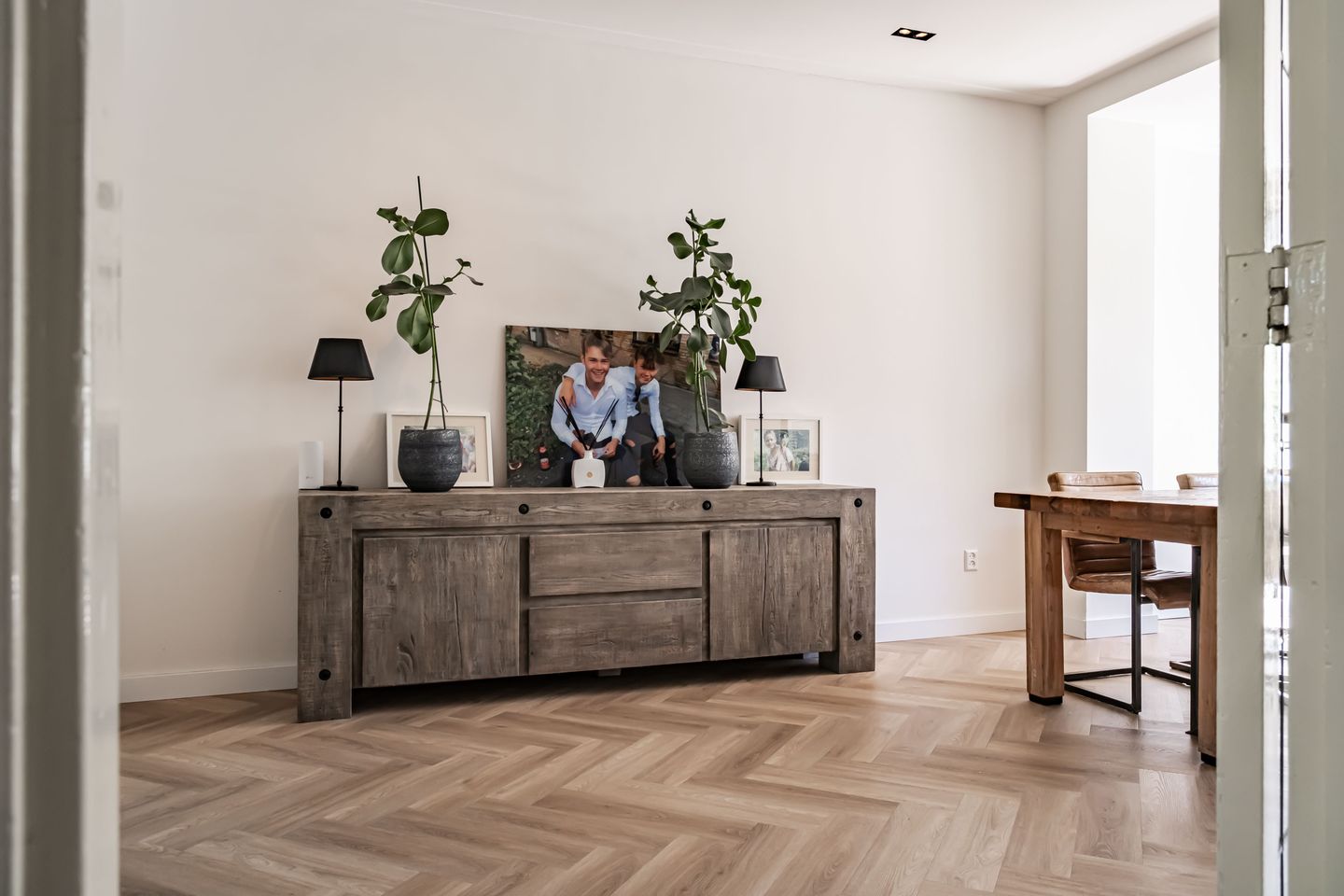 Photo 10 of Spoorzichtlaan 11