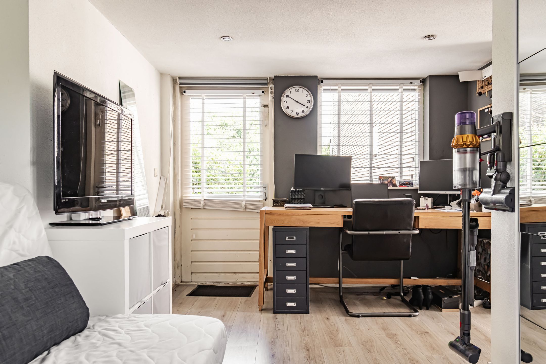 Photo 18 of Spoorzichtlaan 11