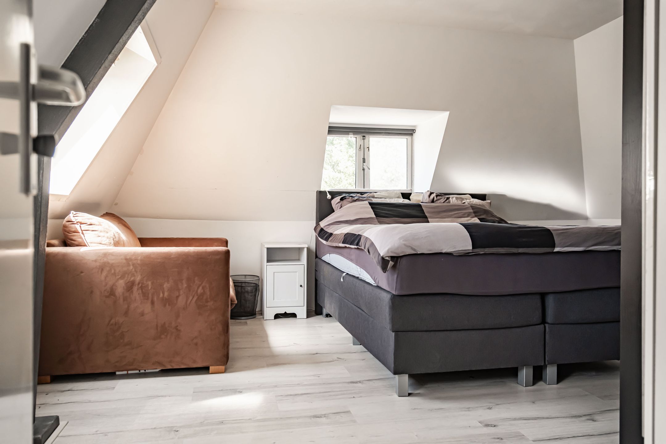 Photo 42 of Spoorzichtlaan 11