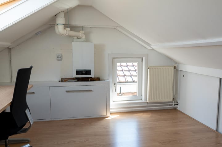 Photo 40 of Emmaweg 17