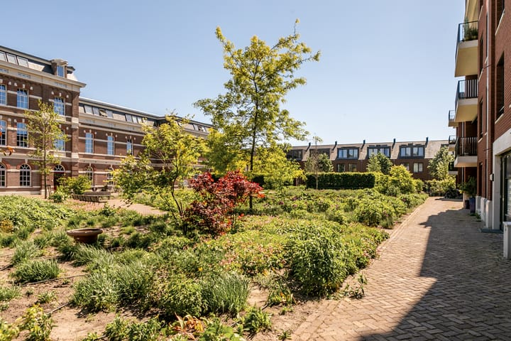 Foto 34 van Kazerneplein 50