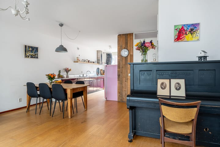 Foto 3 van Zestienhovenstraat 21