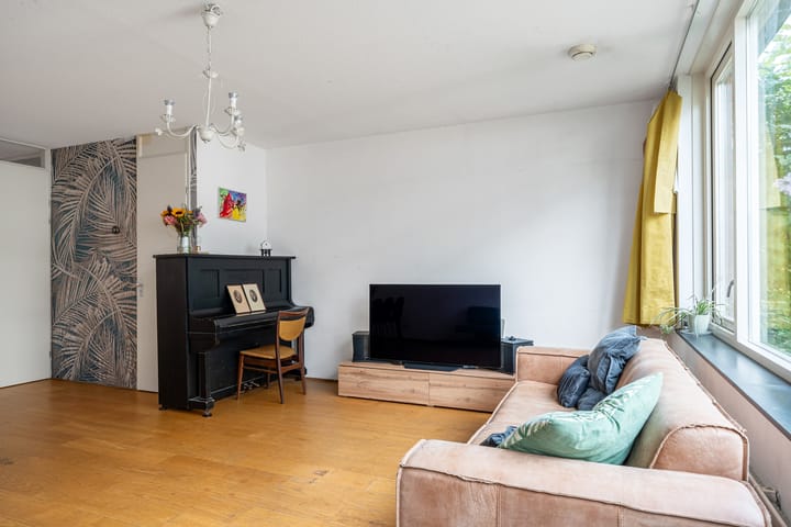 Foto 6 van Zestienhovenstraat 21