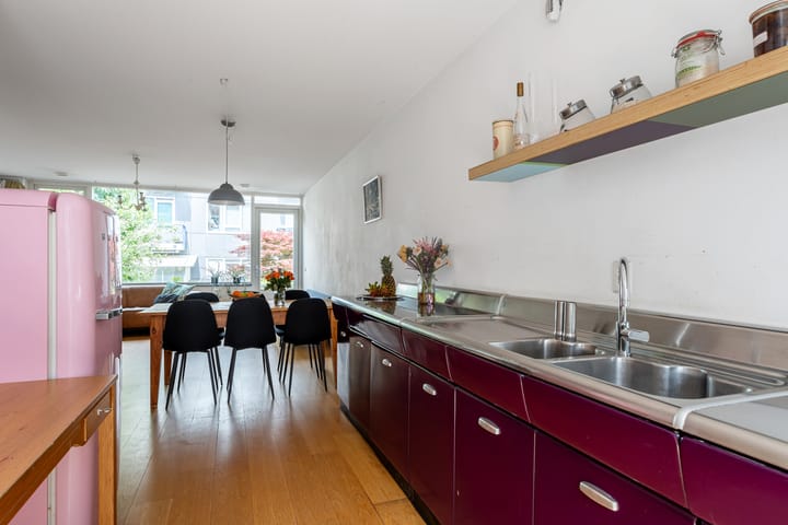 Foto 11 van Zestienhovenstraat 21