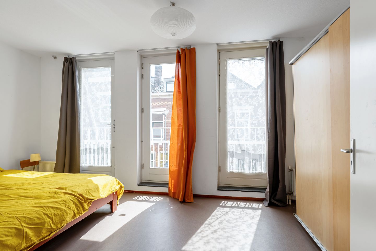 Foto 19 van Zestienhovenstraat 21