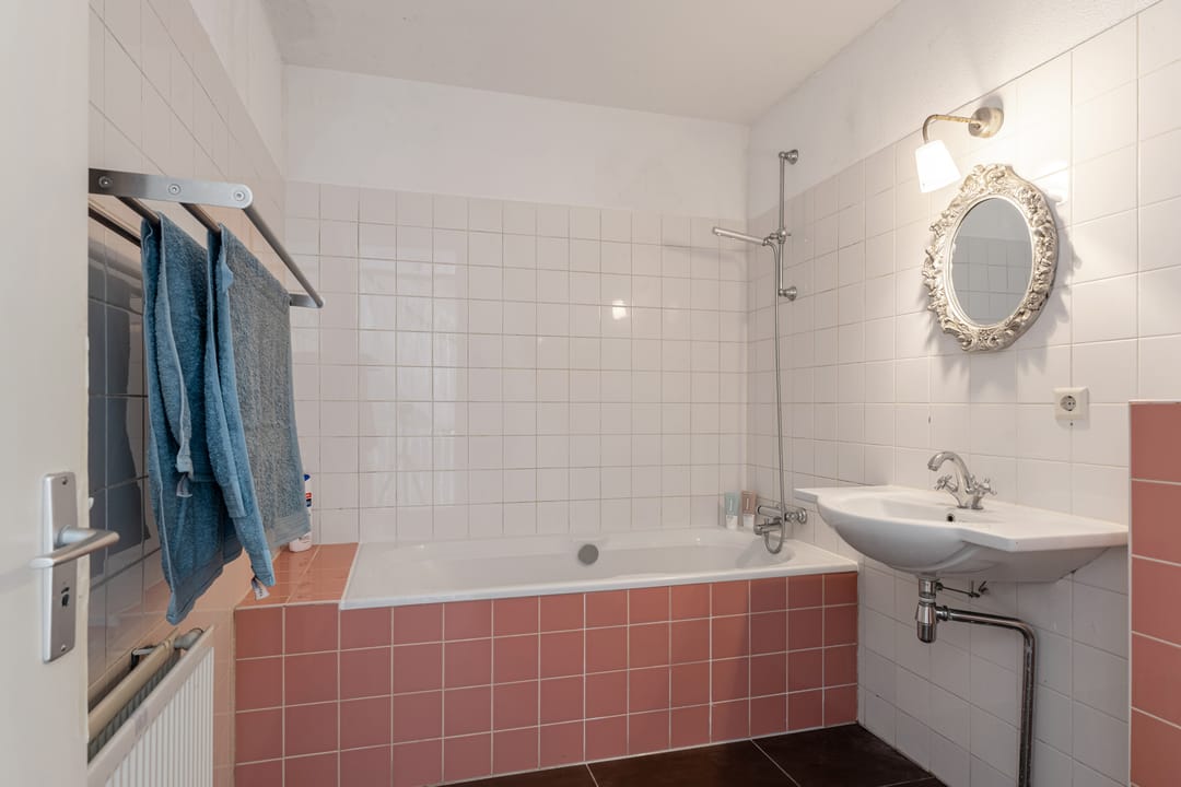 Foto 23 van Zestienhovenstraat 21