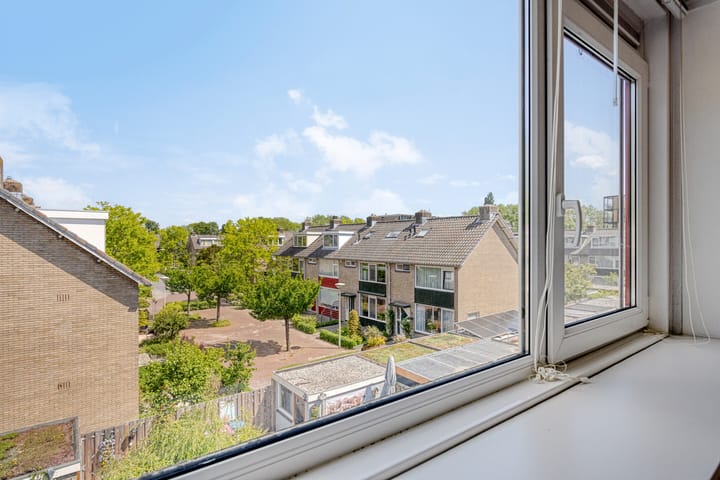 Foto 24 van Tilanussingel 35