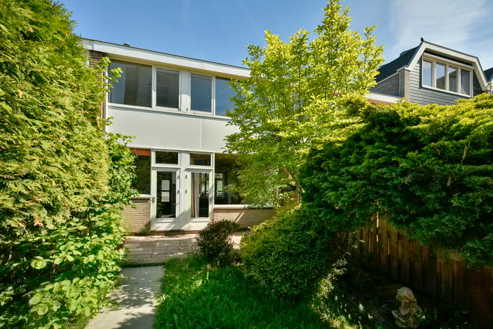 Foto 13 van Maarten Lutherweg 274