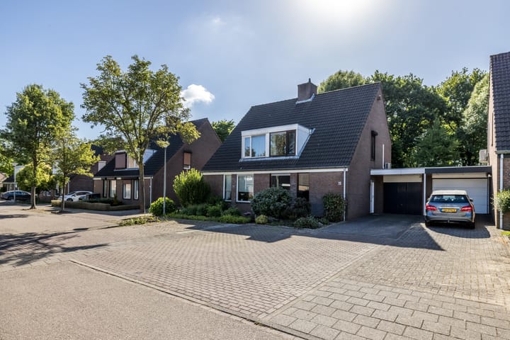 Foto 39 van Karel Peulenstraat 15