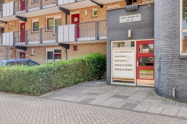 Foto 3 van Albert Camus-erf 22