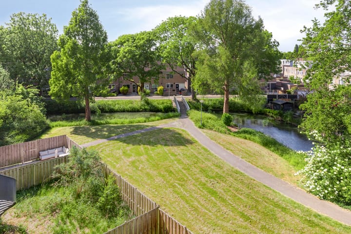 Foto 25 van Albert Camus-erf 22