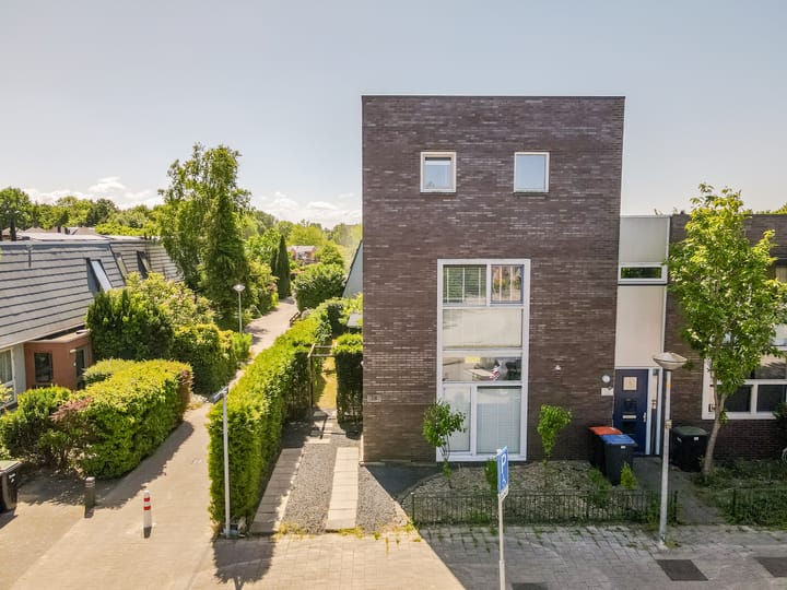 Foto 40 van Woldplantsoen 18