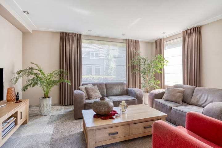 Photo 5 of Engelbertplein 3