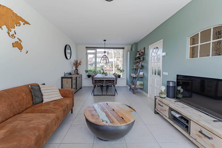 Foto 2 van Helene Swarthplantsoen 18