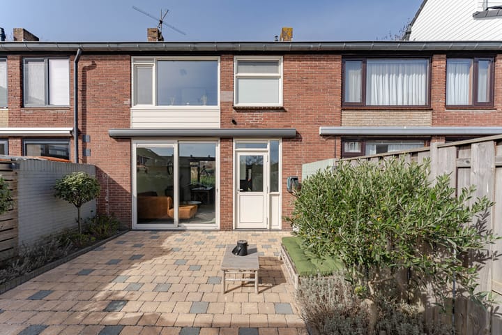 Foto 7 van Helene Swarthplantsoen 18