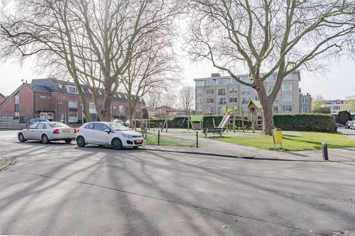 Foto 18 van Helene Swarthplantsoen 18