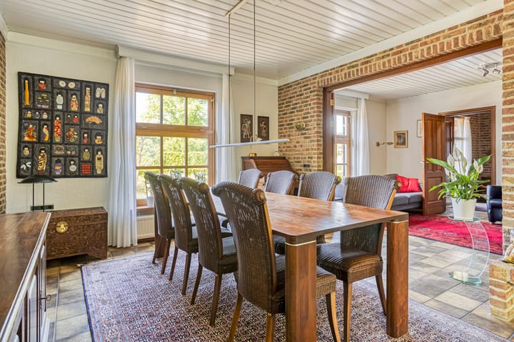 Photo 3 of Roderweg 25