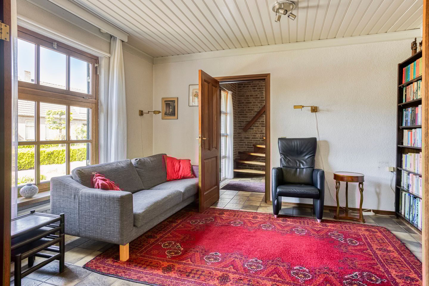 Photo 4 of Roderweg 25