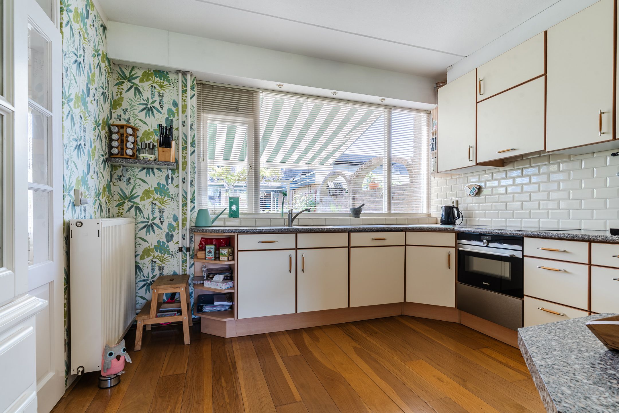 Foto 9 van Langeweide 187