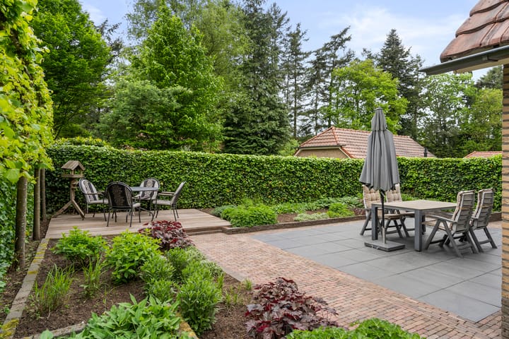 Foto 2 van Hessenweg 83-79