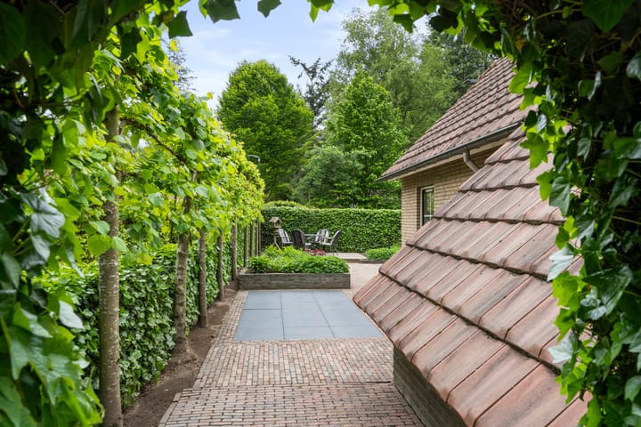 Photo 24 of Hessenweg 83-79