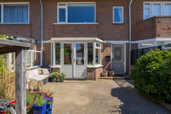 Foto 4 van Quarles van Uffordstraat 102