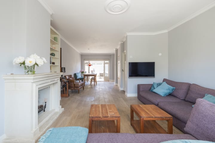 Foto 9 van Quarles van Uffordstraat 102