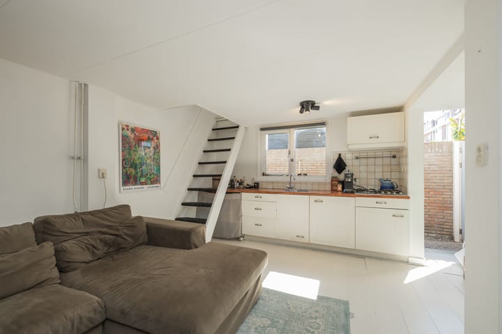 Foto 16 van Quarles van Uffordstraat 102