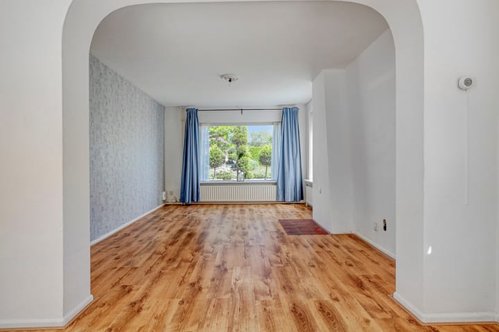 Photo 2 of Beatrixstraat 46