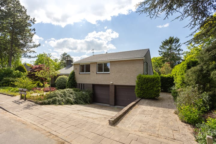 Foto 5 van Anna van Burenlaan 12