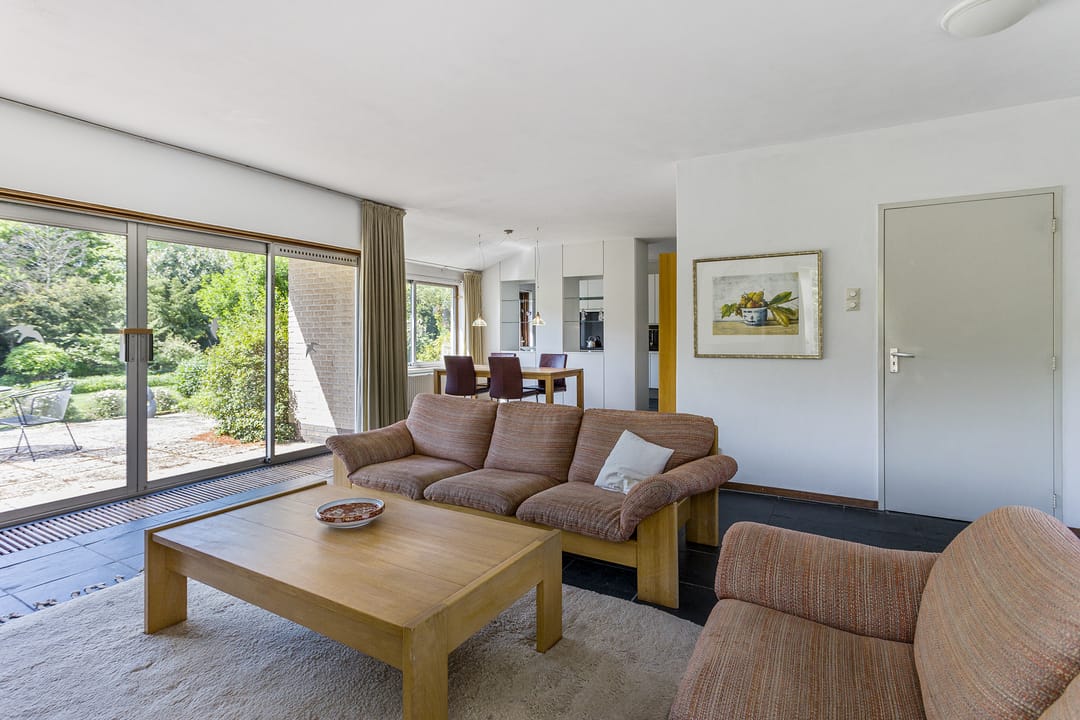 Foto 11 van Anna van Burenlaan 12