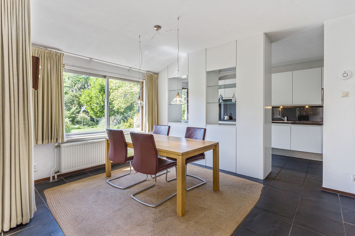 Foto 14 van Anna van Burenlaan 12