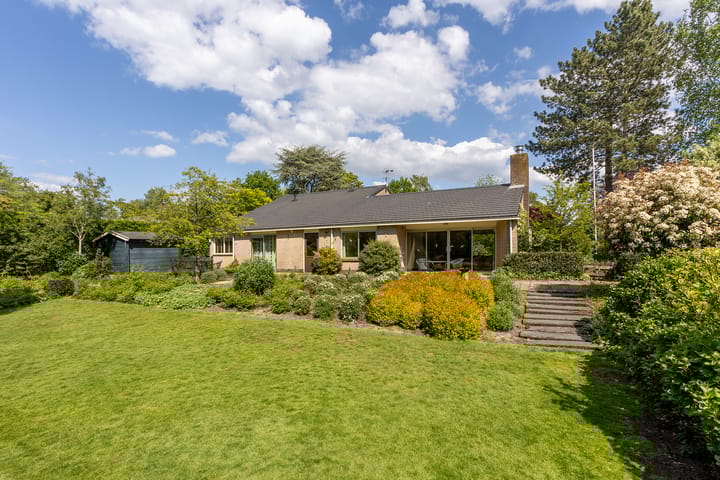 Foto 40 van Anna van Burenlaan 12