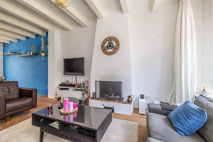 Photo 9 of Weeresteinstraat 91