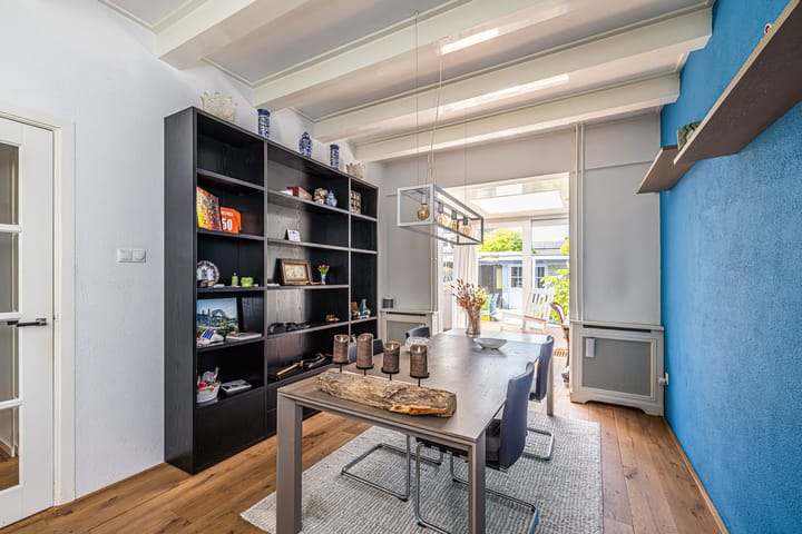 Photo 11 of Weeresteinstraat 91